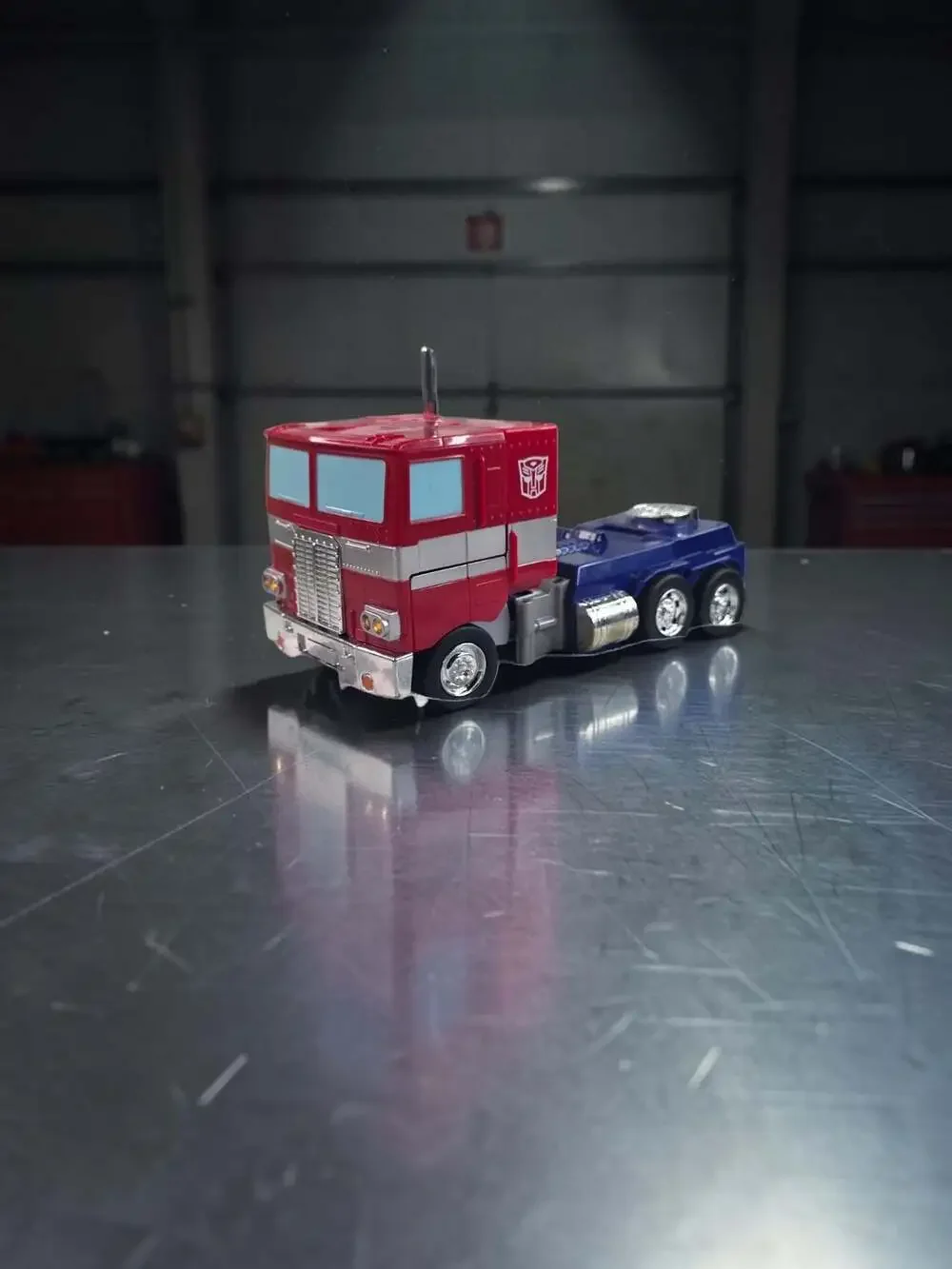 Jada Toys Transformers Optimus Prime Converting RC Remote Control Vehicle